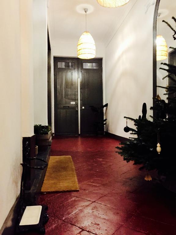 Sgt.Pepper'S Bnb Брюссель Экстерьер фото